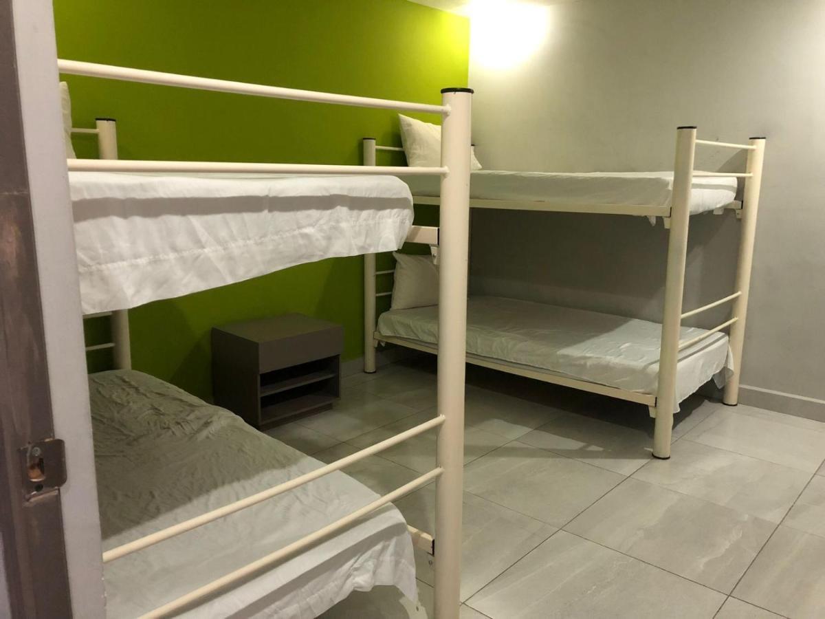 Hotel Hc Express Monterrey Kültér fotó