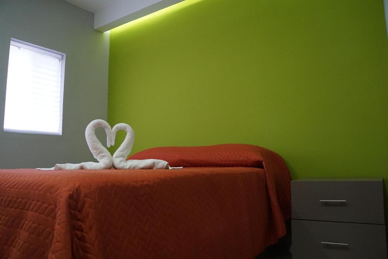 Hotel Hc Express Monterrey Kültér fotó